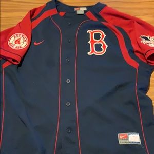 Boston Red Sox shirt jersey size Adult Large.